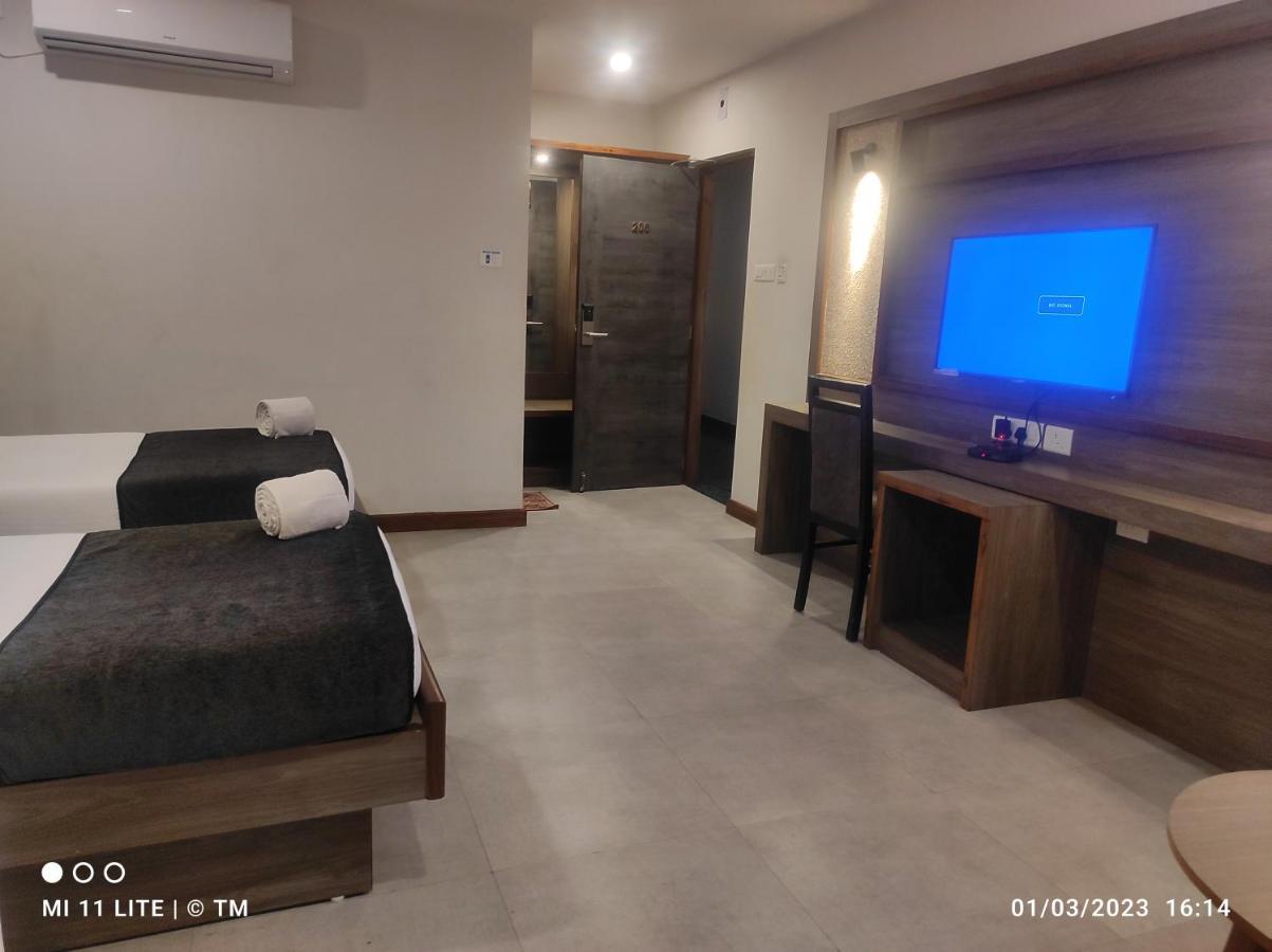 Hotel K79 จัมเชดปูร์ ภายนอก รูปภาพ