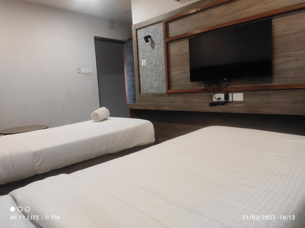 Hotel K79 จัมเชดปูร์ ภายนอก รูปภาพ